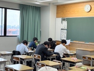 ⑮