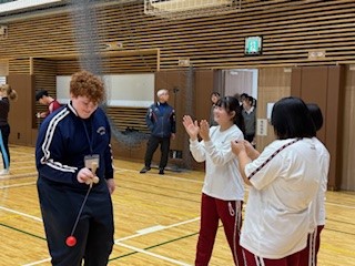 ⑱