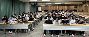 スニーカーエイジ集合写真