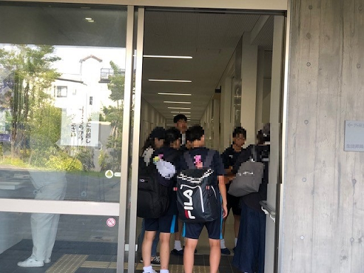 部活動体験玄関