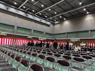 １
