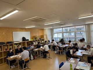 １