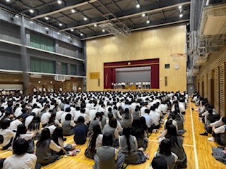１