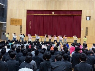 １１
