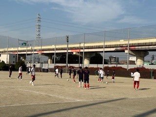 ８