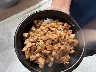８