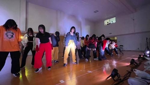 dance2