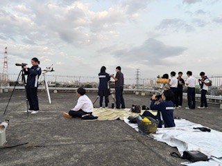 屋上での観望会1