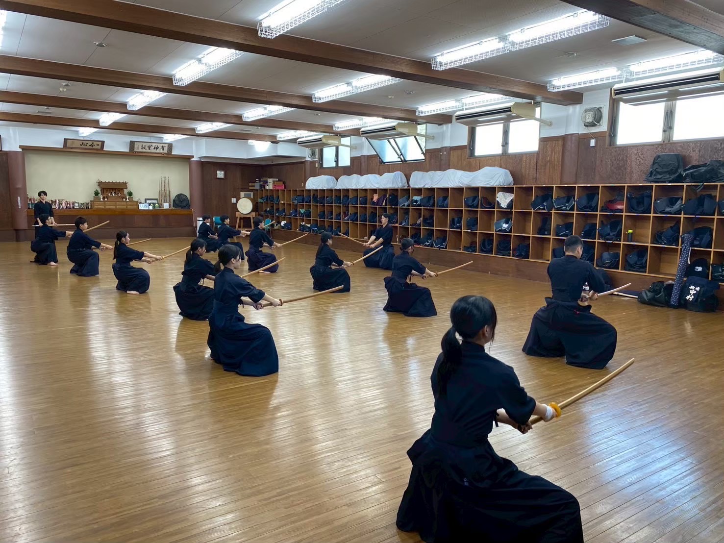 379F8F37-DE79-4792-8F0E-BB684357EF6F