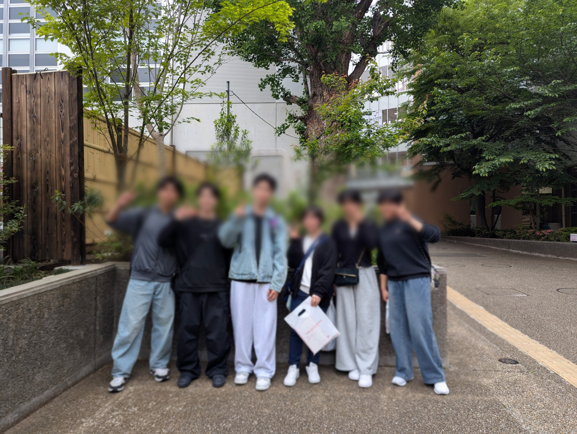 HHNZsnuaIAAUM_P