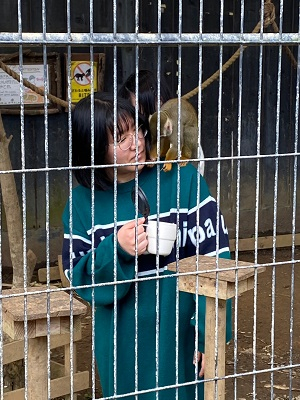 ⑥東南植物楽園で動物とふれあい