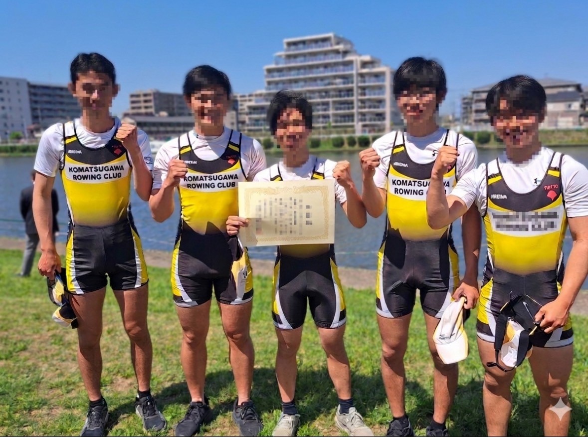 三大学男子舵手付きクォドルプル