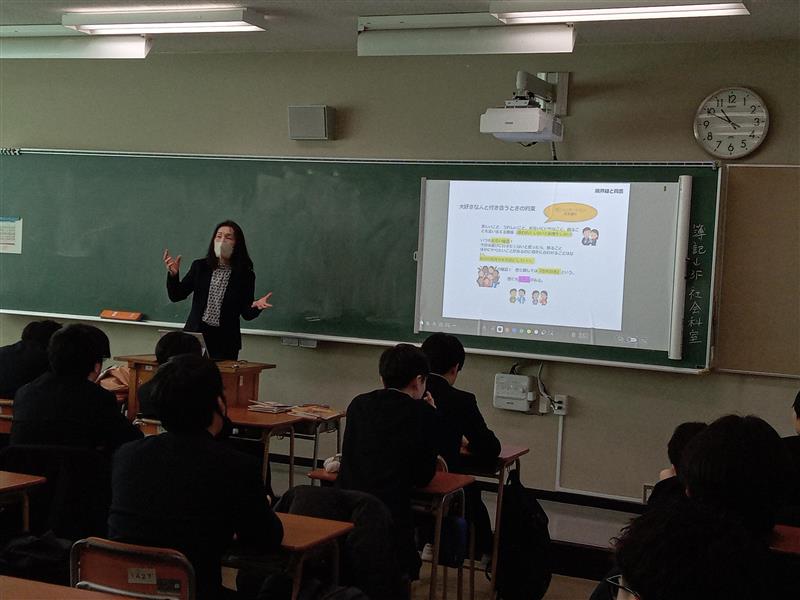 4f7de0bb-f4a9-451e-904e-0d72629b24ee