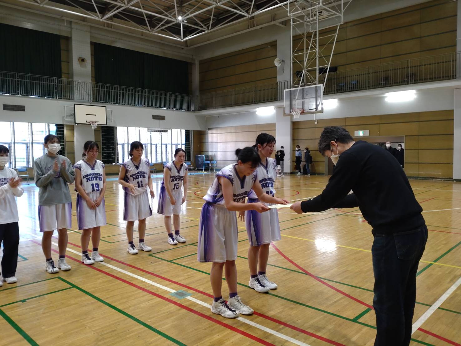 女子バスケ商業大会3位