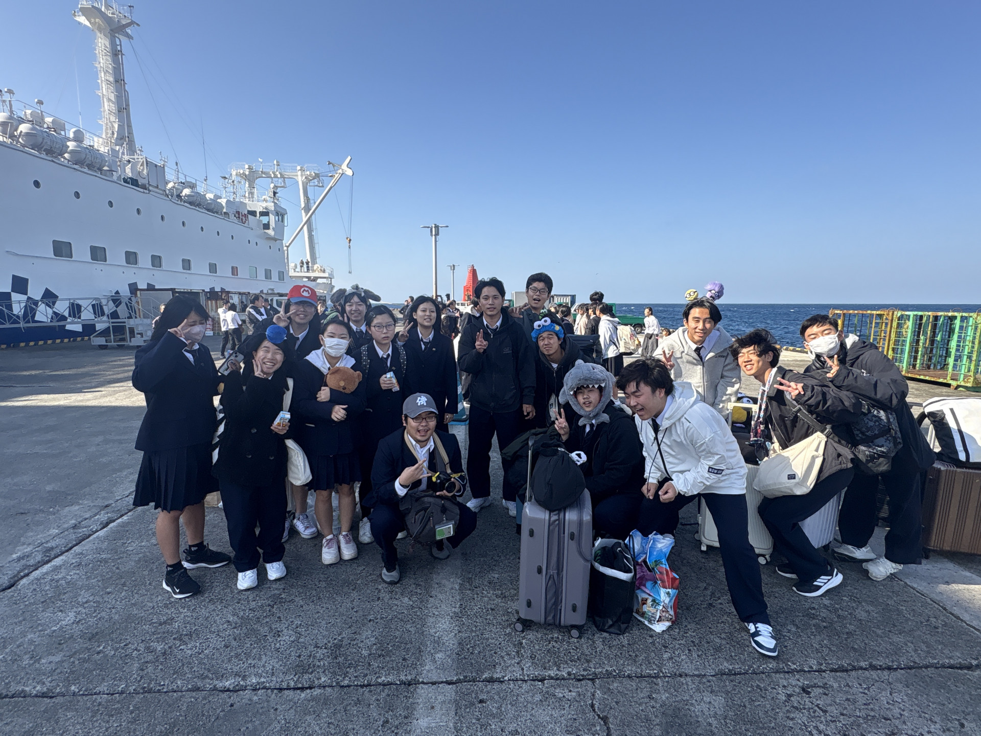 20251115_010939673_iOS