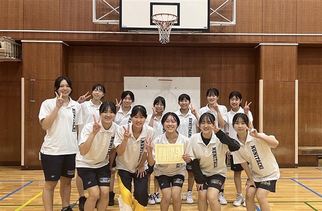 女子バスケ