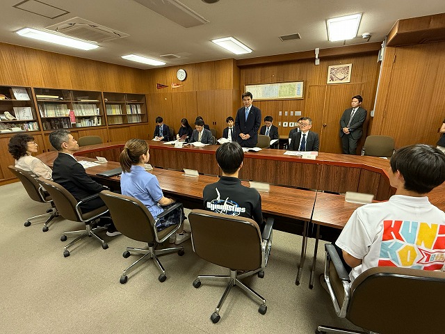 松本文部科学大臣
