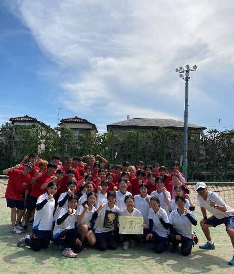 女子硬式テニス