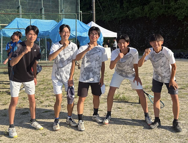 男子硬式テニス