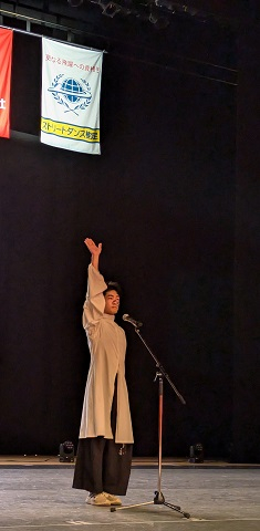 060808003_dancesenn