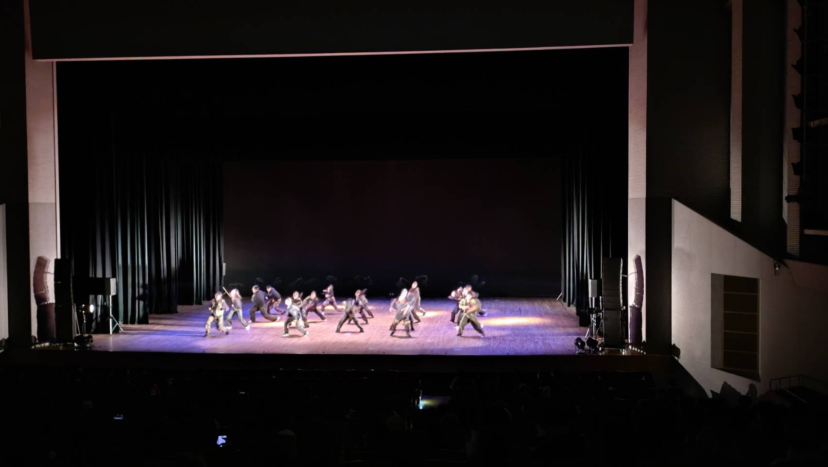 070325_dance001
