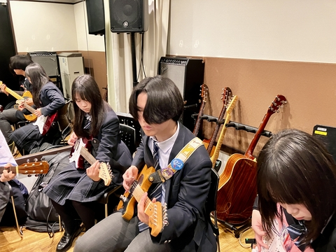 20250315guitarclub001