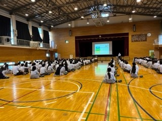 230628３年①