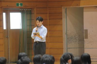 260707_歓迎セレモニー生徒会長挨拶2.JPG