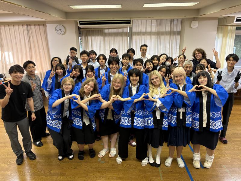260709_FP_集合写真教員入03