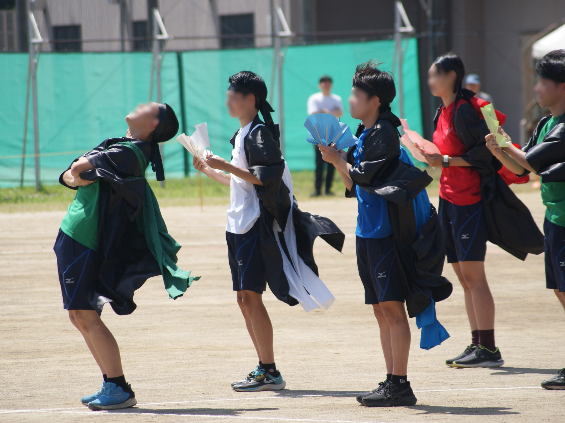 2_応援パフォーマンス01.JPG