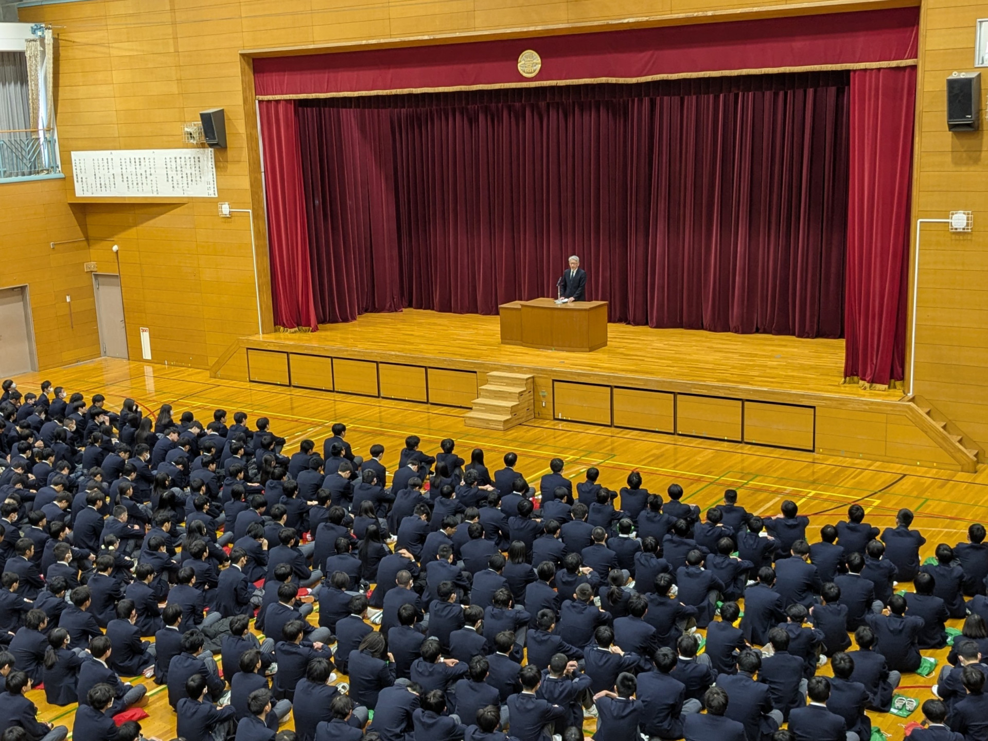 R08始業式03