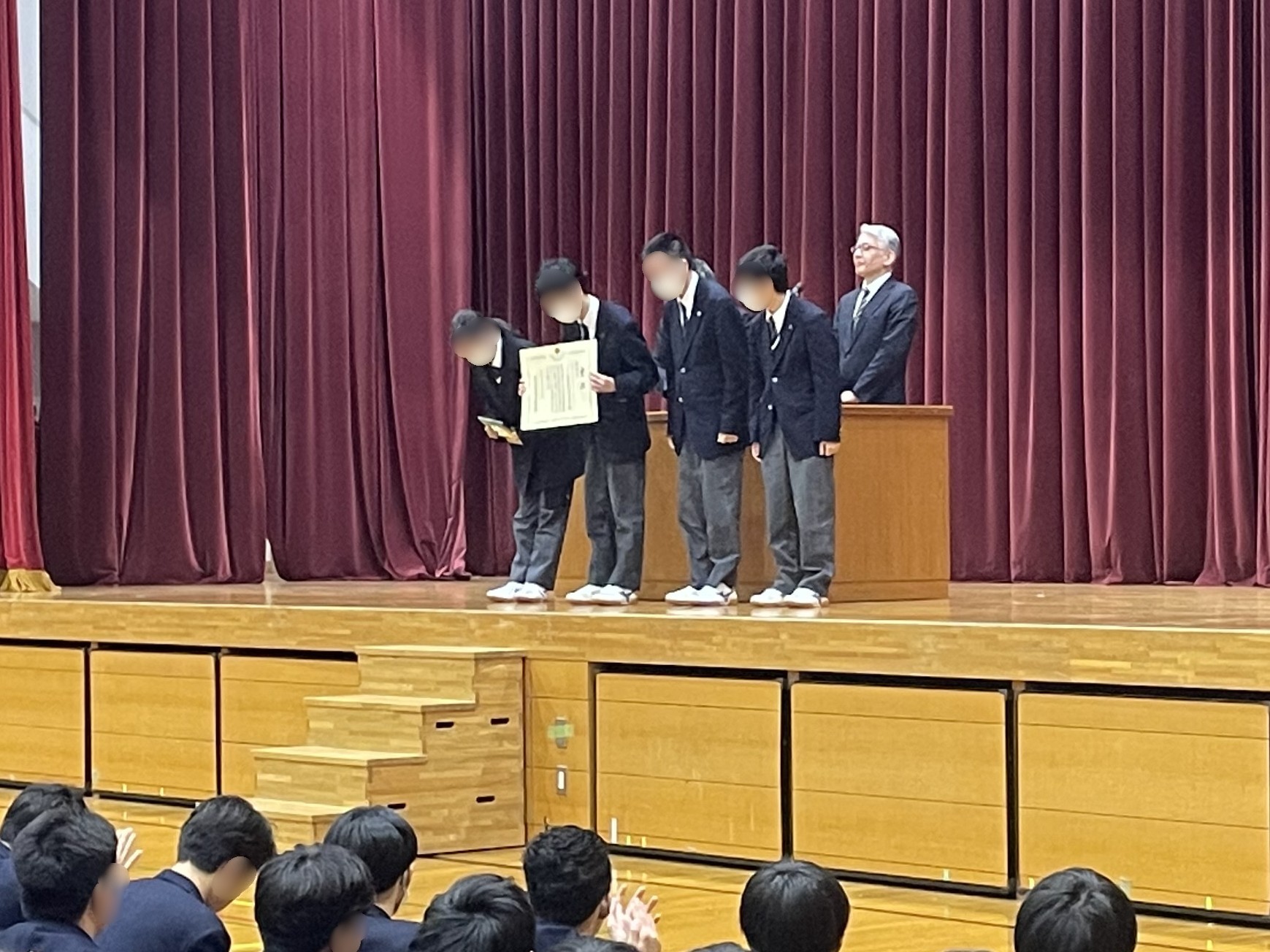 R7_2学期終業式表彰01