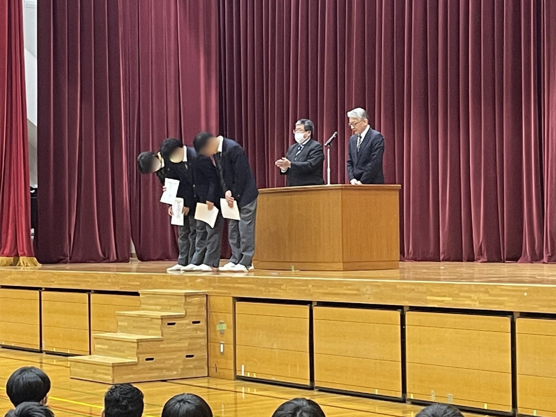 R7_2学期終業式表彰03