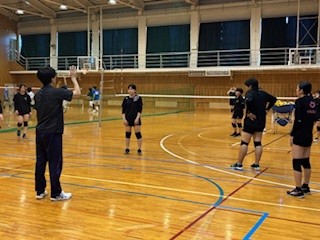 バレー3