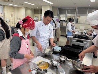 東５