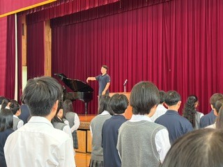校歌