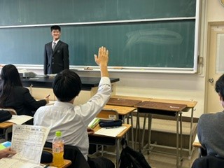 １