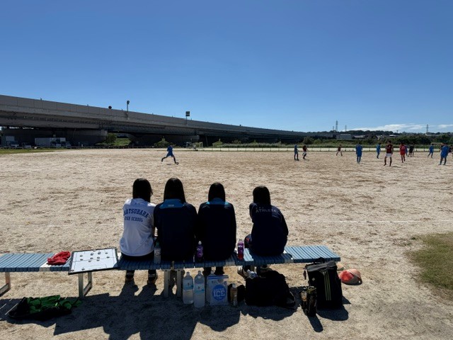 ②