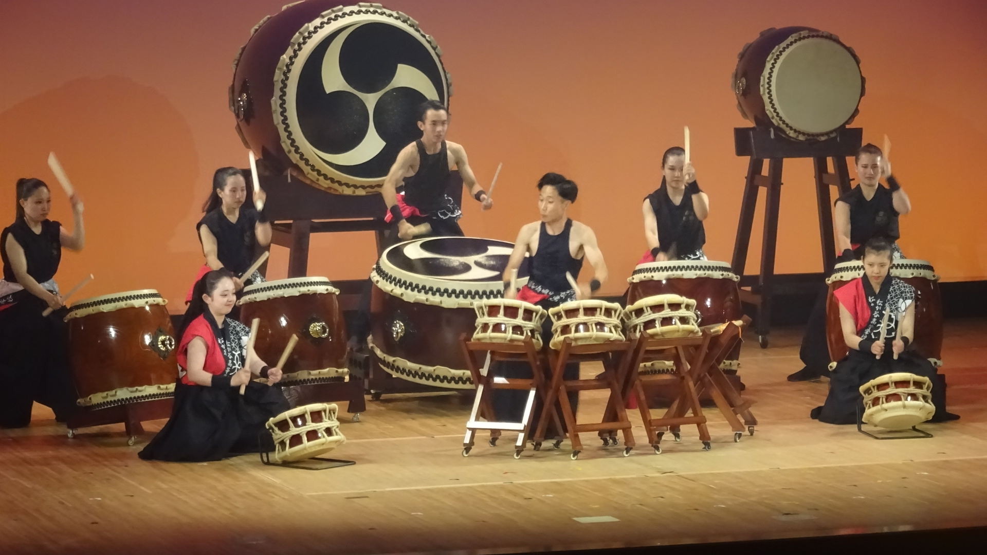 和太鼓_演奏１.JPG