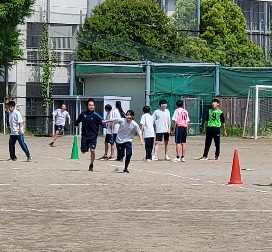 バトン正面