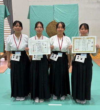 弓道女子団体3