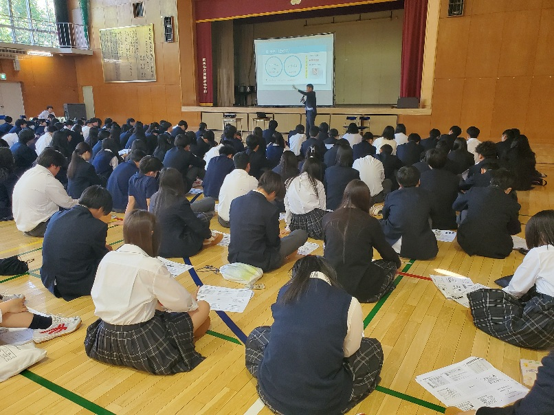 ２年体育館ガイダンス１