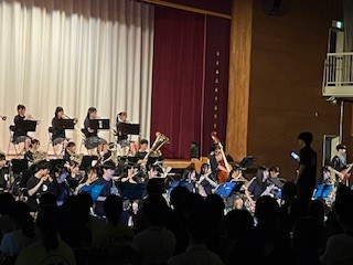 06