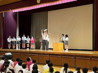 7
