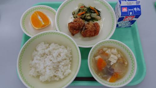 ４月給食写真.JPG