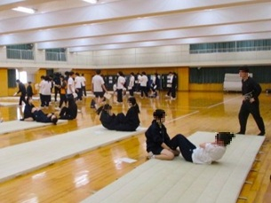 06.JPG