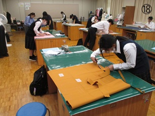 34服飾文化.JPG