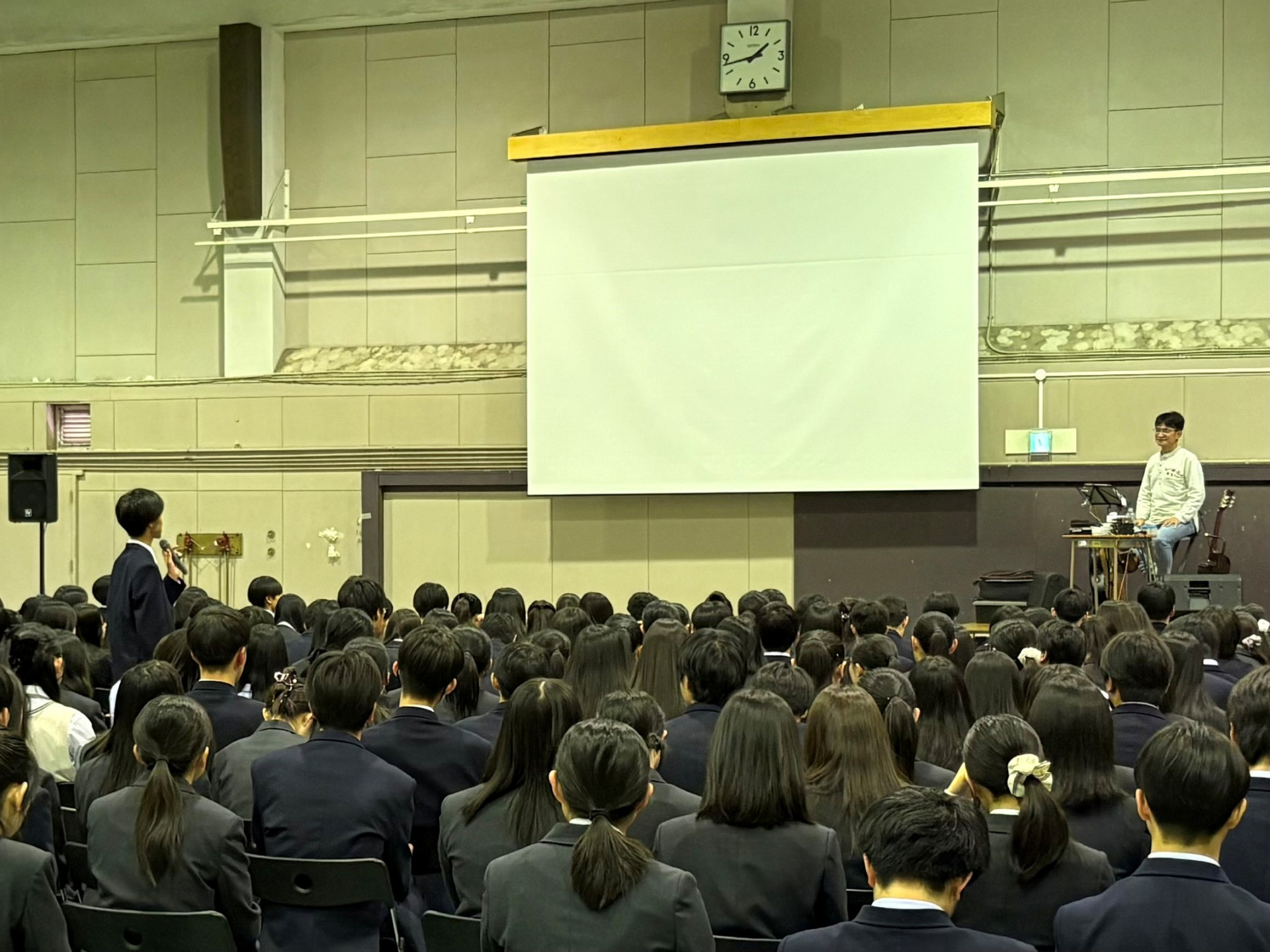 地球のステージ_質問の様子
