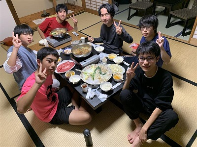 夕食
