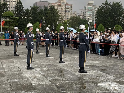 衛兵１
